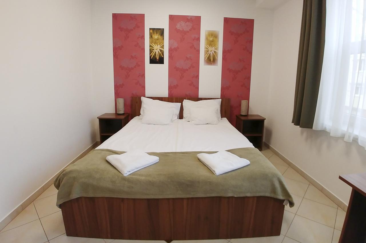 سيغيد Lotus Hotel المظهر الخارجي الصورة